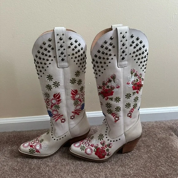 Dingo Poppy Cowboy Boots - Picture 3 of 6
